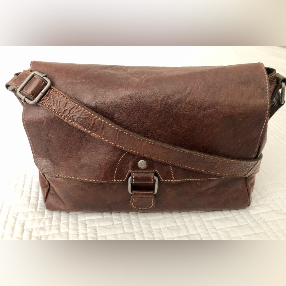 JACK GEORGES Voyager Olivia Buffalo Leather Flap Over Crossbody Bag